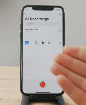 use Voice Memos to record on iphone